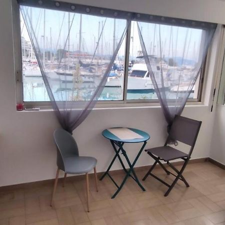 Studio Meuble Marina Villeneuve-Loubet 06 Exterior foto