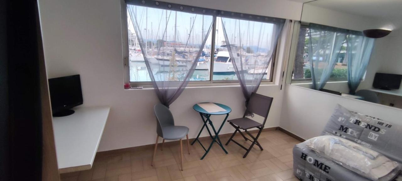 Studio Meuble Marina Villeneuve-Loubet 06 Exterior foto